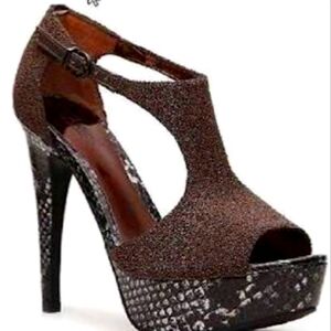 Carlos Santana Galaxy Sandal.